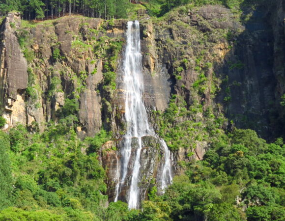 Discover the Hidden Waterfalls of Sri Lanka: A Nature Lover’s Guide